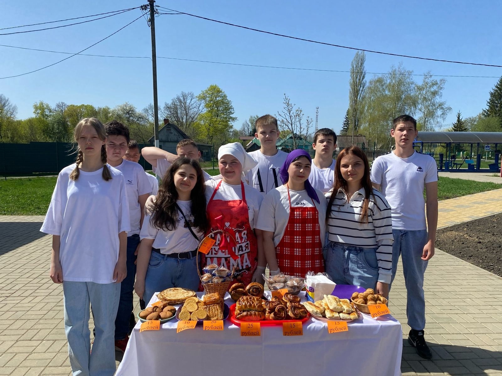 В филиалах с. Ищеино и с.Гудаловка прошли благотворительные ярмарки!.
